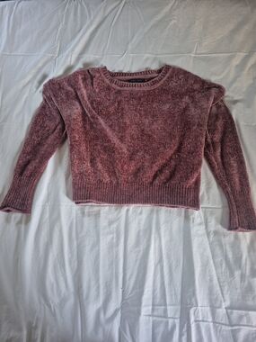 Romeo & Juliet Couture Blush Chenille Crewneck Sweater